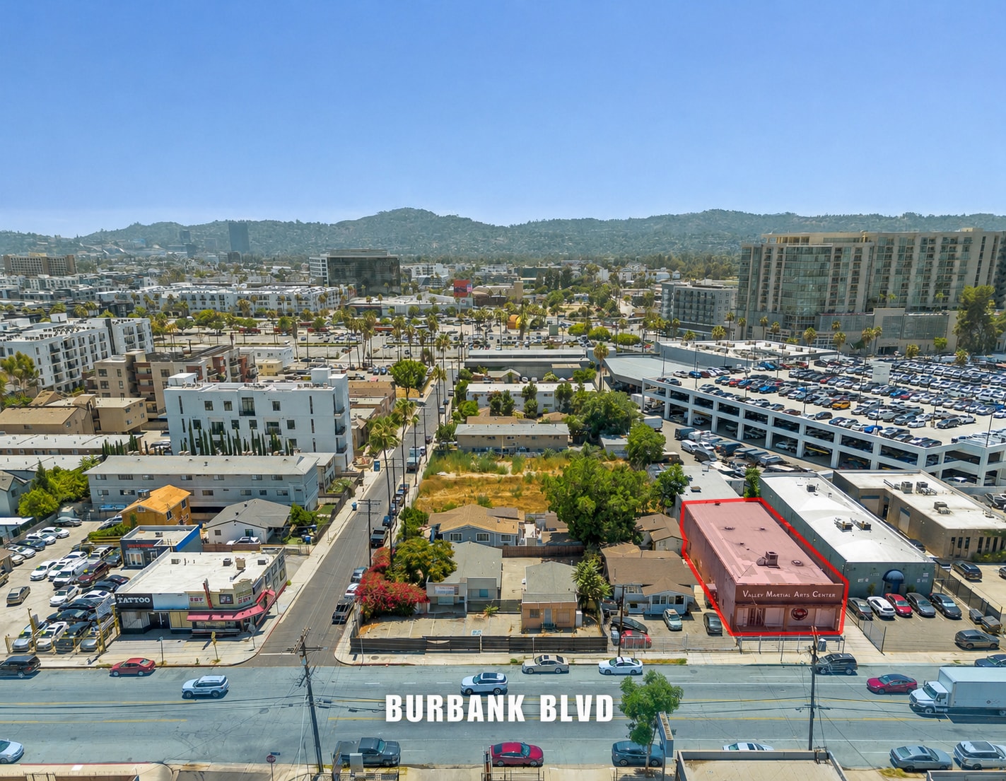 11316 Burbank Blvd, North Hollywood, CA for lease Interior Photo- Image 1 of 5