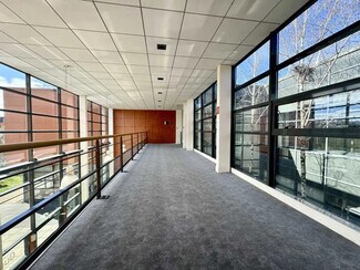 Plus de détails pour Bureau à louer