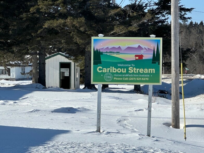 302 Washburn St, Caribou, ME for sale - Building Photo - Image 1 of 15