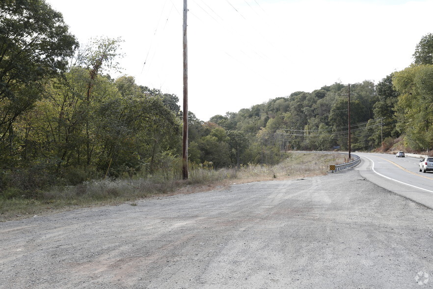 Route 151, Aliquippa, PA for sale - Primary Photo - Image 1 of 1