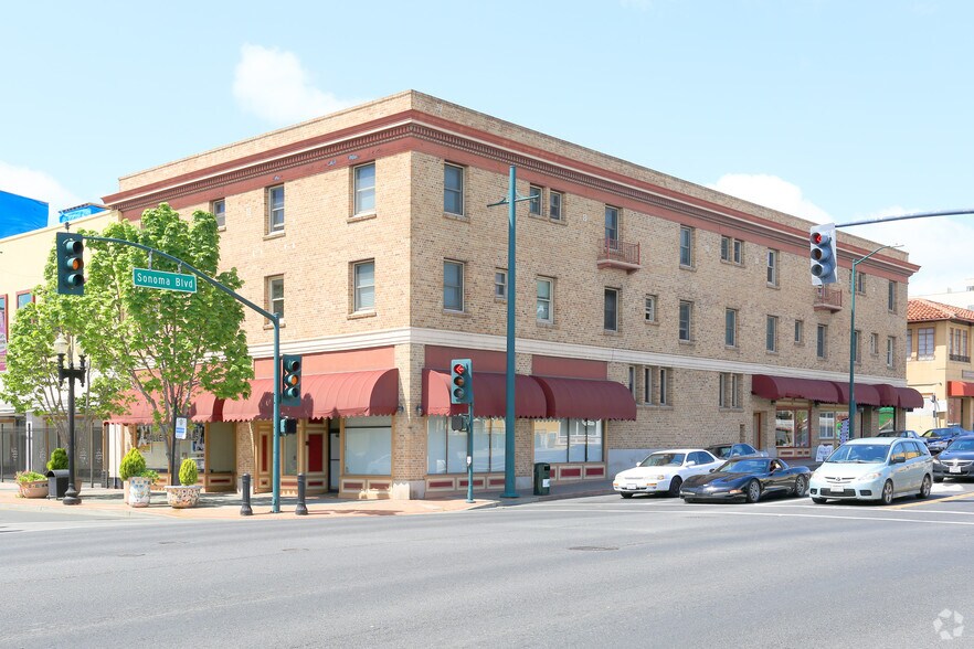 1709 Sonoma Blvd, Vallejo, CA à vendre - Photo du bâtiment - Image 2 de 13