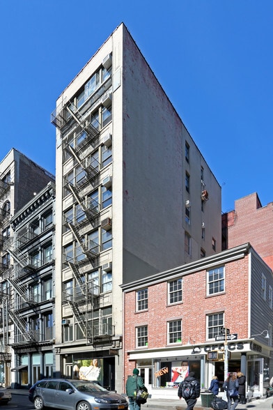 145 Spring St, New York, NY à louer - Photo du bâtiment - Image 2 de 4