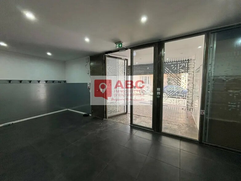 Flex in Montpellier for lease - Building Photo - Image 2 of 4