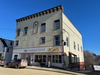 Plus de détails pour 5 Water St, Newport, ME - Vente au détail à vendre