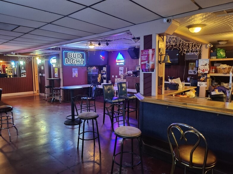 12347 Palm Dr, Desert Hot Springs, CA à vendre - Photo du bâtiment - Image 2 de 6