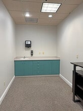 8499 Old Redwood Hwy, Windsor, CA à louer Photo intérieure- Image 2 de 11