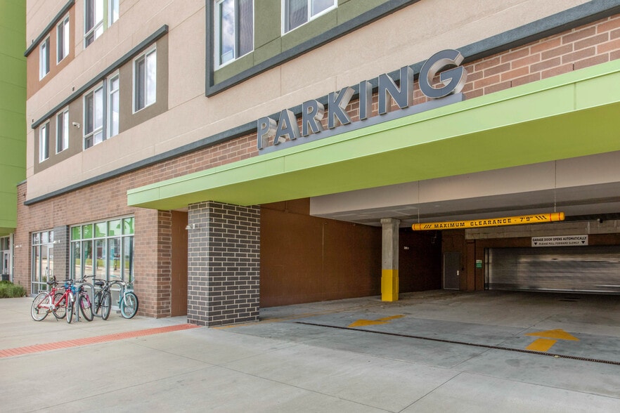 710 S Illinois Ave, Carbondale, IL for lease - Building Photo - Image 3 of 3