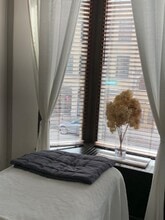 2957 Lyndale Ave S, Minneapolis, MN for lease Interior Photo- Image 1 of 9