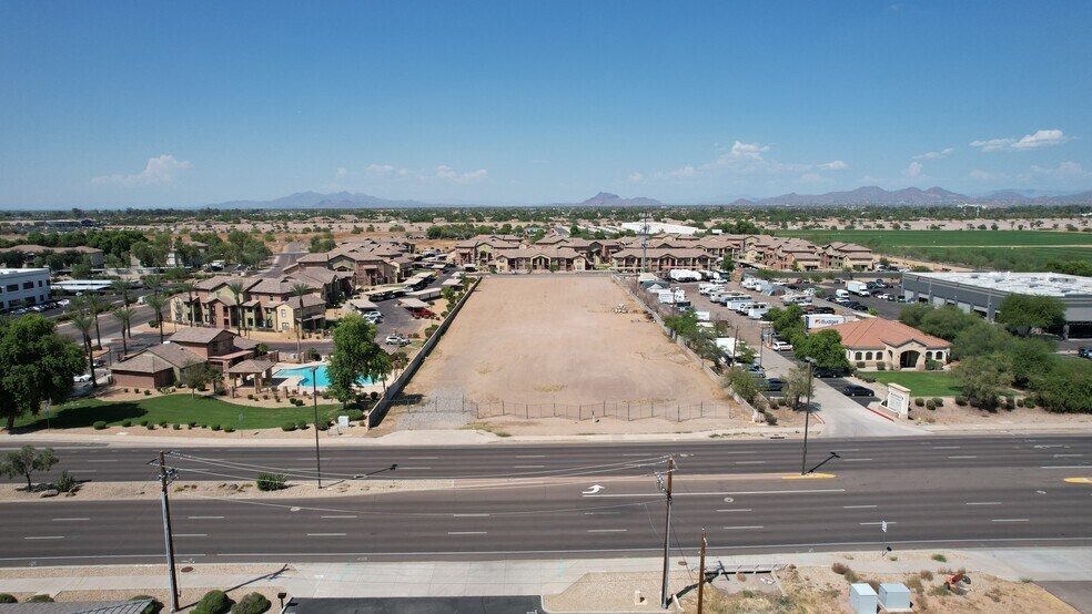 5520 E Baseline Rd, Mesa, AZ à vendre - Photo du bâtiment - Image 2 de 9