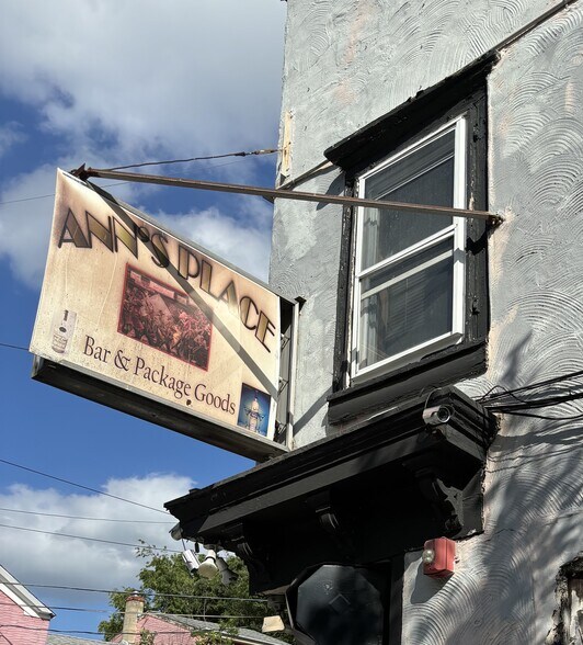 406 N Clinton Ave, Trenton, NJ à vendre - Photo du bâtiment - Image 2 de 2