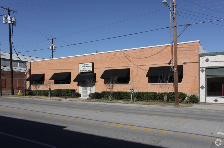 2805 Canton St, Dallas, TX à louer - Photo du bâtiment - Image 3 de 11