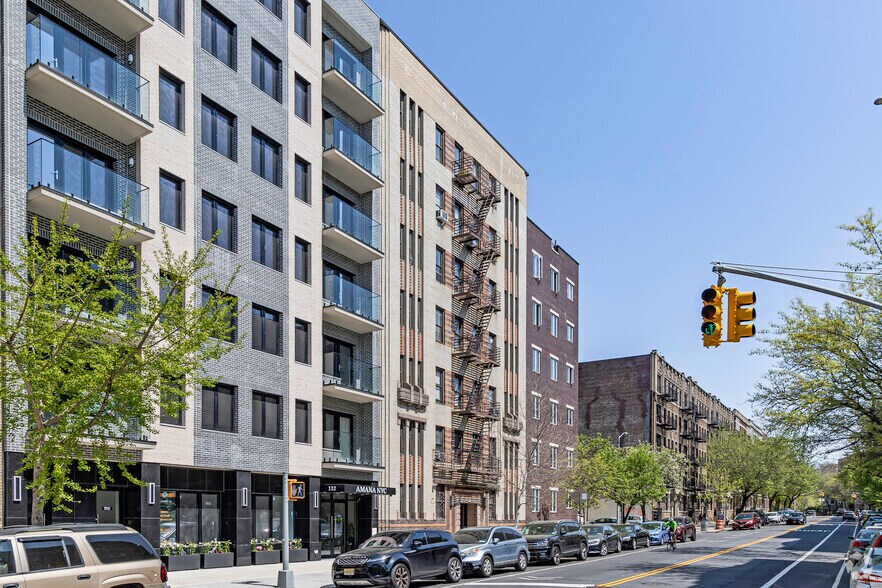 116 Seaman Ave, New York, NY à louer - Photo principale - Image 1 de 5