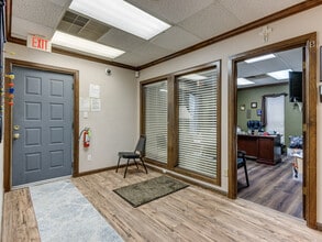 9700 S S Pennsylvania Ave, Oklahoma City, OK à vendre Photo intérieure- Image 2 de 7