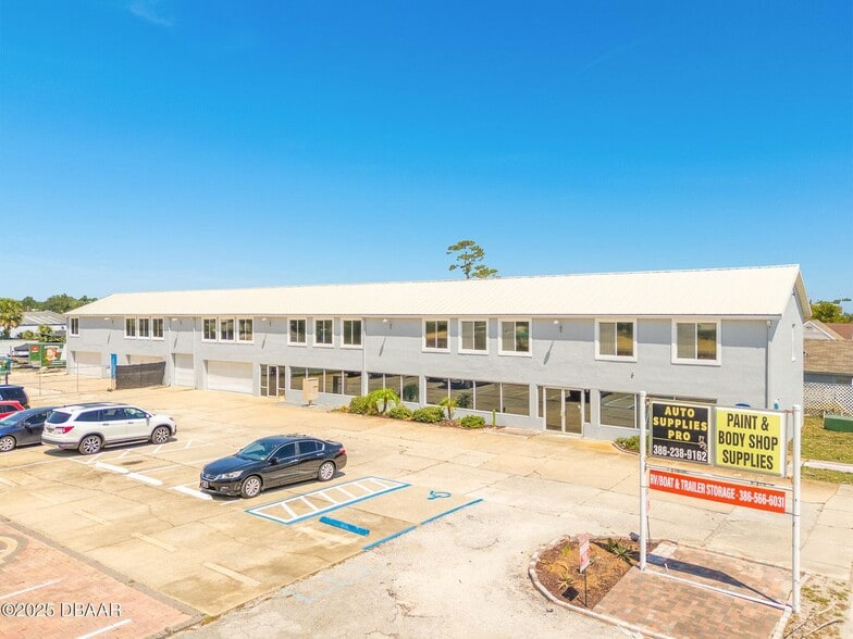 468 Ridgewood Ave, Daytona Beach, FL for sale - Building Photo - Image 3 of 6