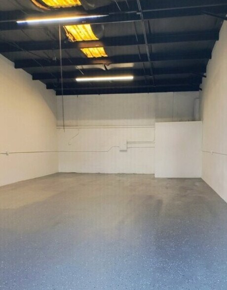 1516 State Ave, Daytona Beach, FL à louer - Photo intérieure - Image 3 de 8