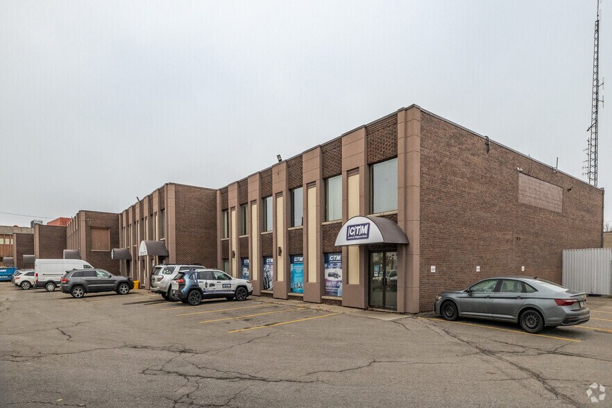 73-81 Rue Jean-Proulx, Gatineau, QC à louer - Photo du bâtiment - Image 2 de 3