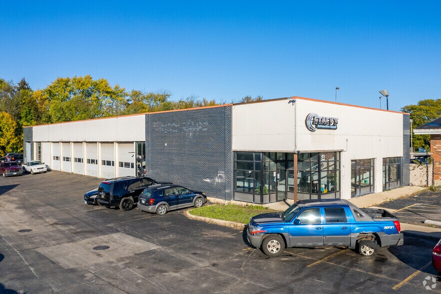 84 S Orchard Dr, Park Forest, IL à vendre - Photo du bâtiment - Image 2 de 3