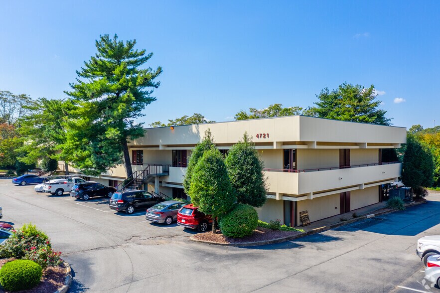 4721 Trousdale Dr, Nashville, TN à louer - Photo du bâtiment - Image 1 de 8