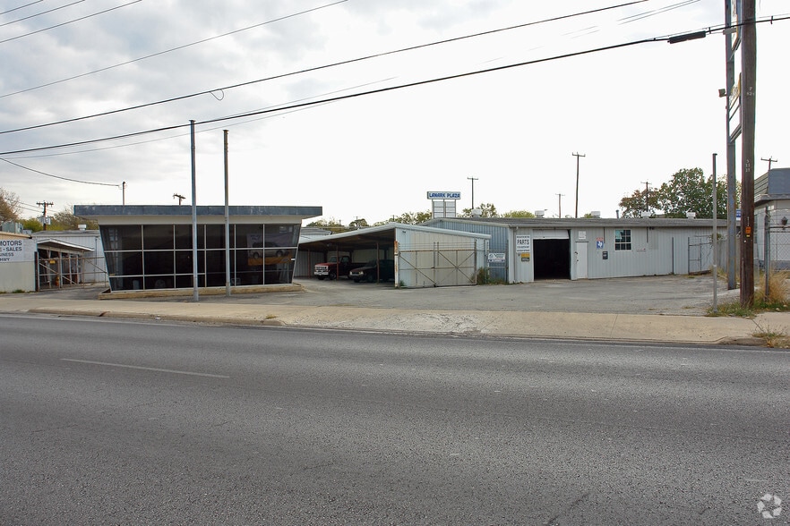 2130 Austin Hwy, San Antonio, TX for sale - Building Photo - Image 3 of 10