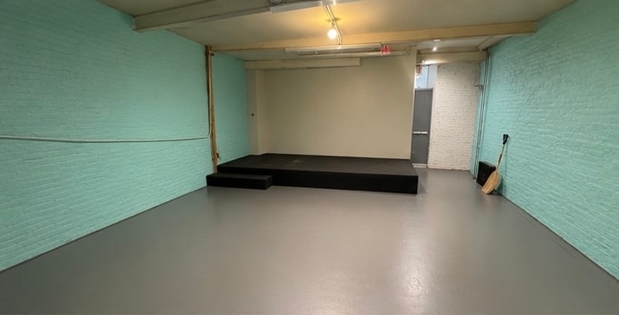 891 Lexington Ave, Brooklyn, NY for lease Interior Photo- Image 1 of 5