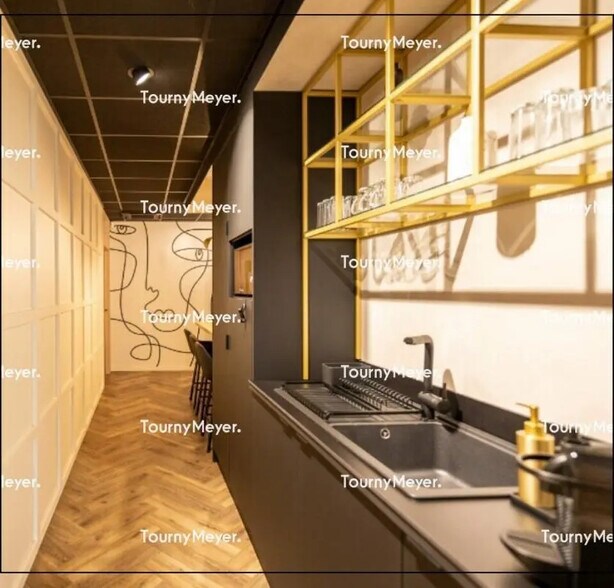 Bureau dans Treillières à vendre - Photo du bâtiment - Image 3 de 4