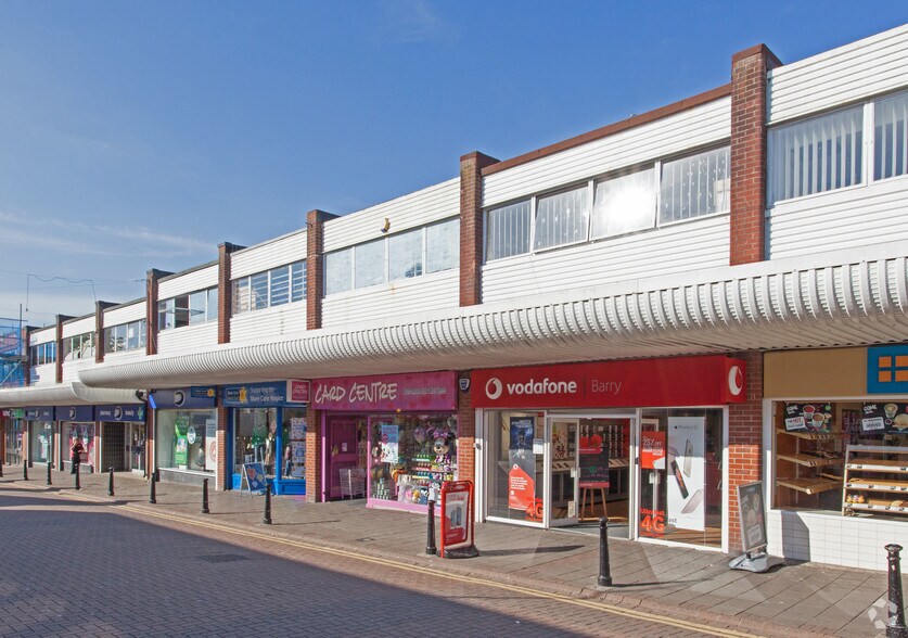 129 Holton Rd, Barry à louer - Photo du bâtiment - Image 2 de 6