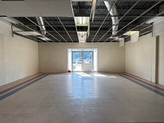 Plus de détails pour 605-619 S Main St, De Forest, WI - Commerce de détail à louer