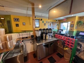 8 Jenkins Ct, Durham, NH à louer Photo du bâtiment- Image 1 de 7