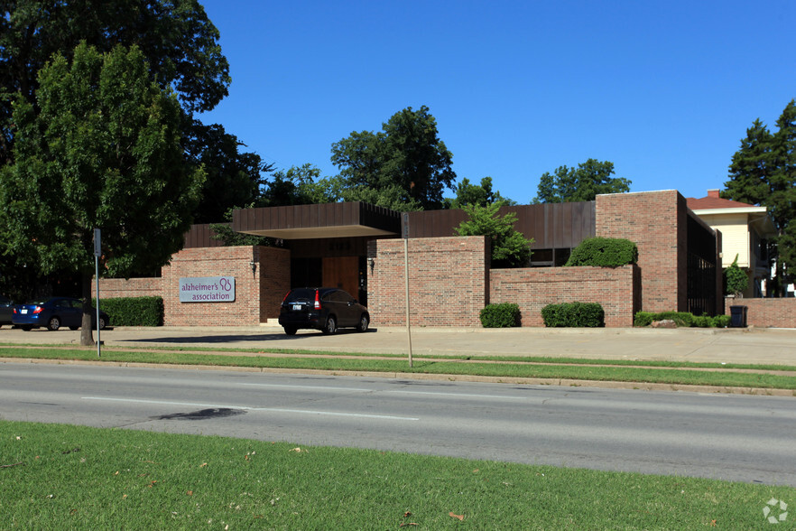 2123 N Classen Blvd, Oklahoma City, OK à vendre - Photo principale - Image 1 de 1