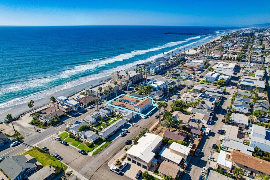 920 S Pacific St, Oceanside, CA à vendre - Photo du bâtiment - Image 2 de 9