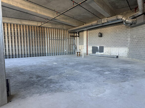 205 E Grand River Ave, East Lansing, MI for lease Interior Photo- Image 2 of 9