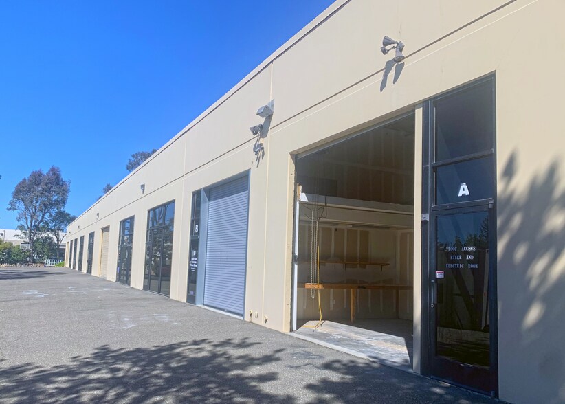 150 Professional Center Dr, Rohnert Park, CA à louer - Photo du bâtiment - Image 2 de 2