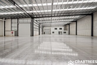 8-10 Palomo Dr, Clyde North for lease Interior Photo- Image 1 of 7