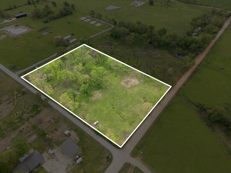 Farrar Rd, Bentonville, AR à vendre - Photo du bâtiment - Image 2 de 24