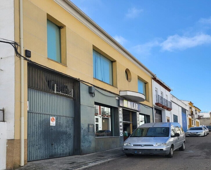 Calle Murillo, 12, El Carpio, Córdoba à louer - Photo du bâtiment - Image 2 de 10
