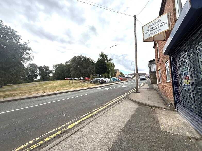Albert Square, Chester Le Street for lease - Building Photo - Image 2 of 3