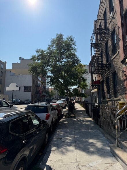 420 39th St, Brooklyn, NY for sale - Building Photo - Image 3 of 7