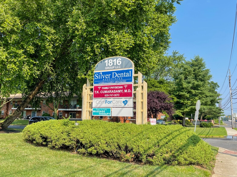 1816 Mount Holly Rd, Burlington, NJ à louer - Photo du bâtiment - Image 2 de 3