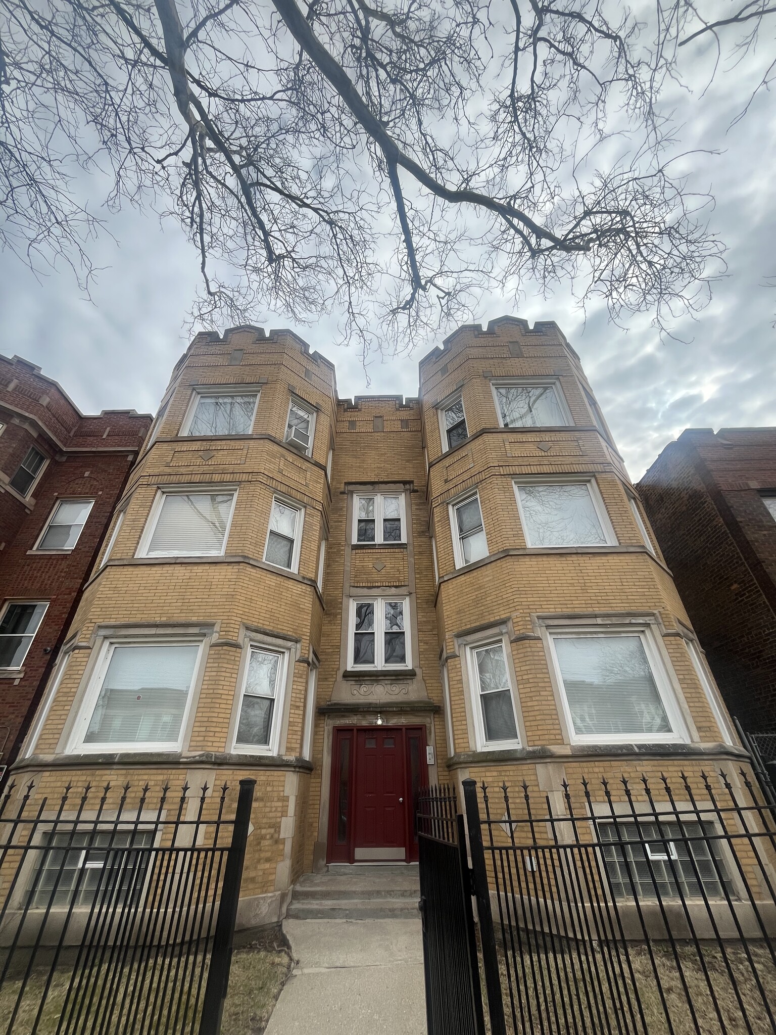 7951 S Burnham Ave, Chicago, IL for sale Primary Photo- Image 1 of 16