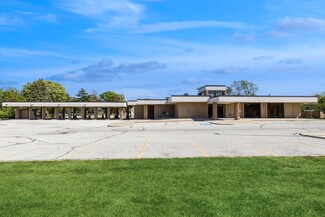 More details for 4505 Douglas Ave, Des Moines, IA - Retail for Sale