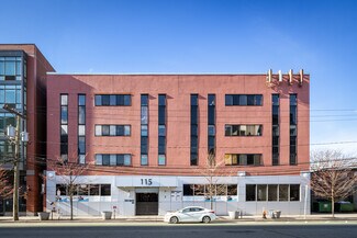 Plus de détails pour 115 Christopher Columbus Dr, Jersey City, NJ - Bureau à louer