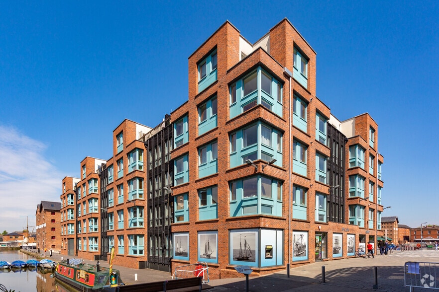 The Docks, Gloucester for lease - Building Photo - Image 2 of 5