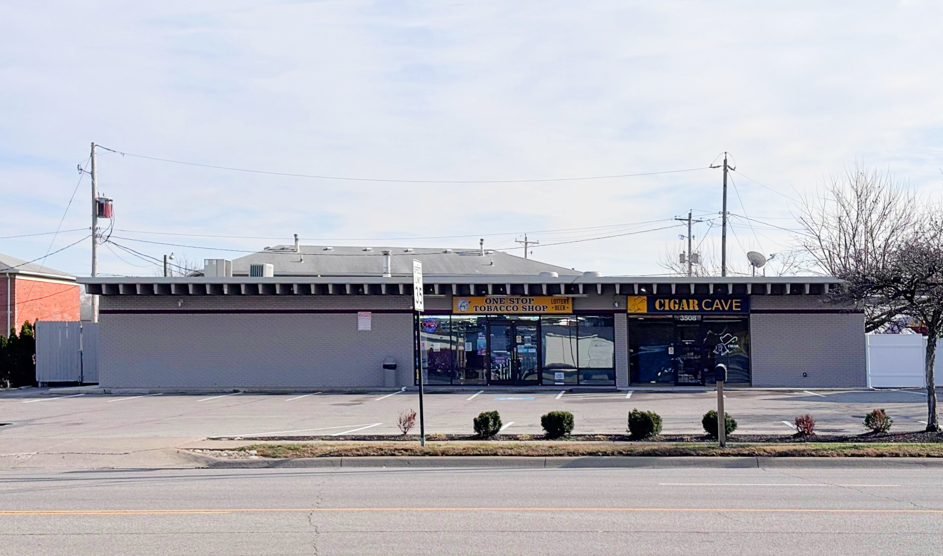 3504-3508 Broadway, Grove City, OH à vendre Photo principale- Image 1 de 3