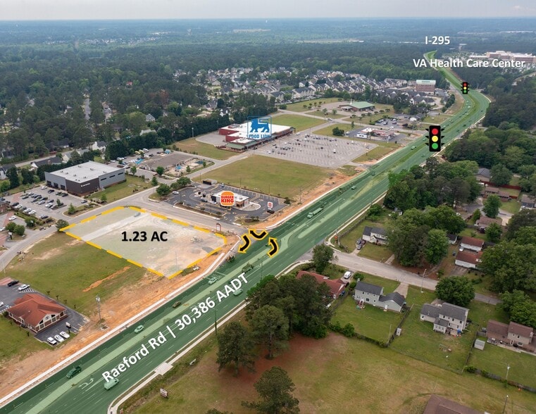 6985 Raeford Rd, Fayetteville, NC à vendre - Photo du bâtiment - Image 2 de 7