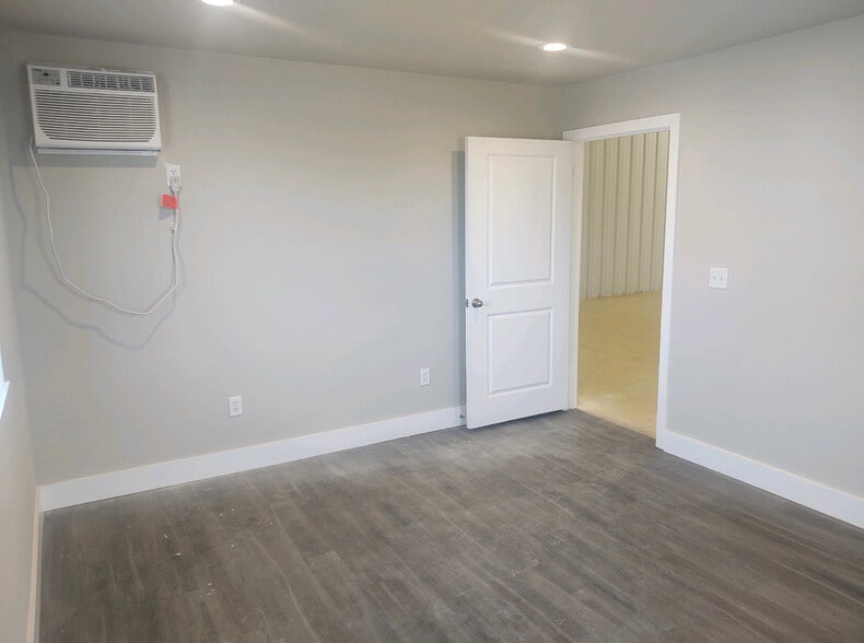 314 Northridge Rd, Marble Falls, TX for lease - Building Photo - Image 3 of 9