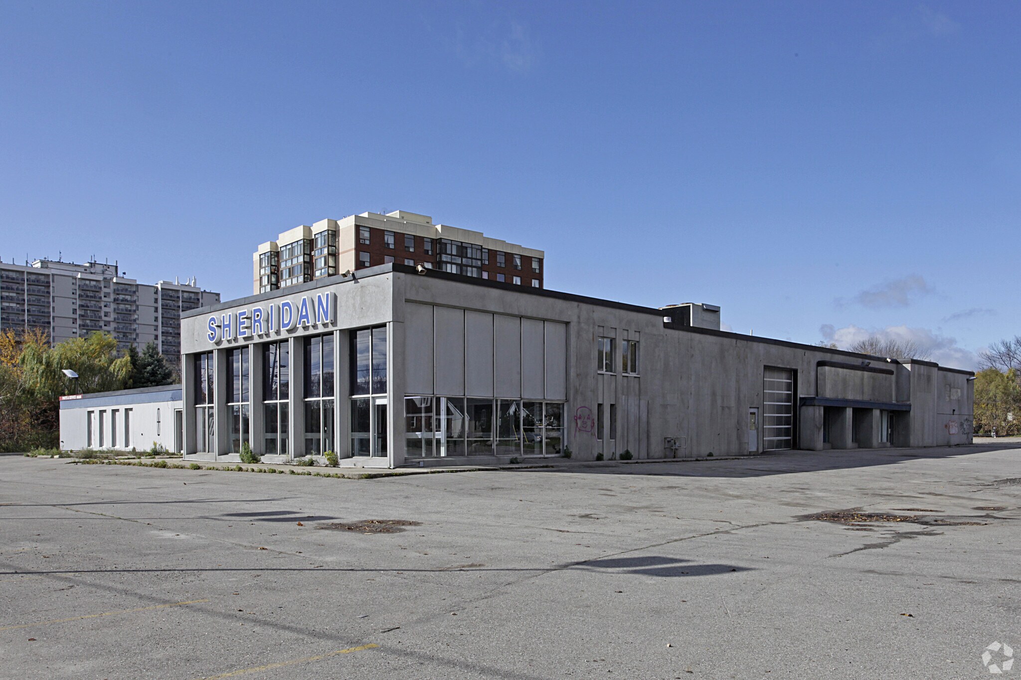 1345 Lakeshore Rd E, Mississauga, ON for sale Primary Photo- Image 1 of 1