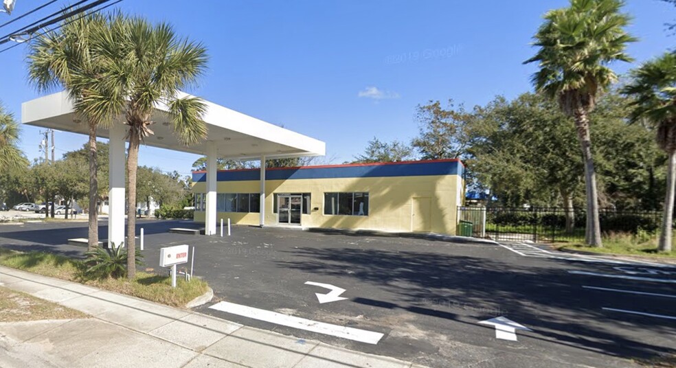 275 N Ridgewood Ave, Daytona Beach, FL for sale - Building Photo - Image 1 of 12