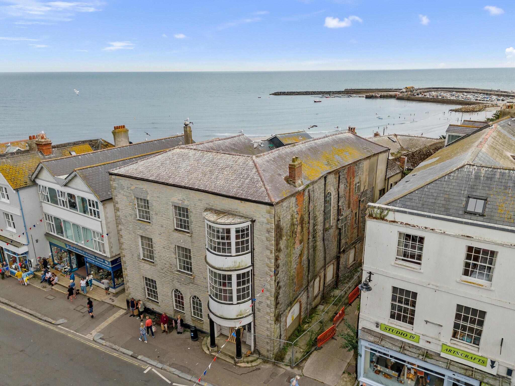 17 Broad Street, Lyme Regis à vendre Photo du bâtiment- Image 1 de 5