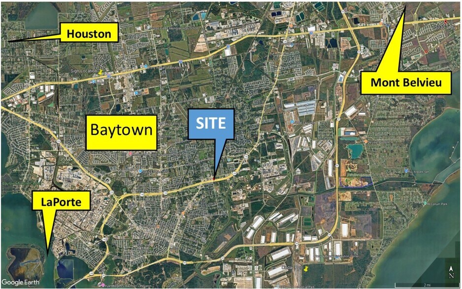 3201 N Highway 146, Baytown, TX à vendre - Photo du bâtiment - Image 2 de 3