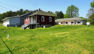 Plus de détails pour 11239 Kings Hwy, Montross, VA - Vente au détail à louer